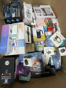 3f403991-42b5-4930-a0ee-8544f3cd7a00
